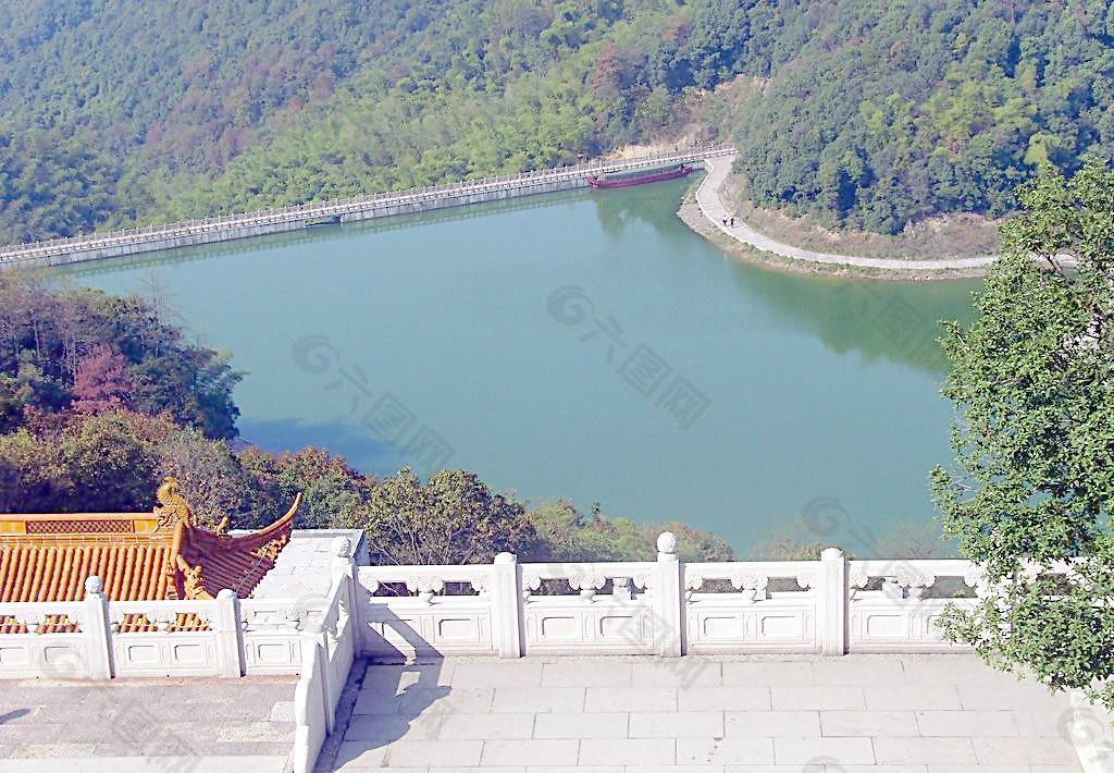 龙华寺风景图片