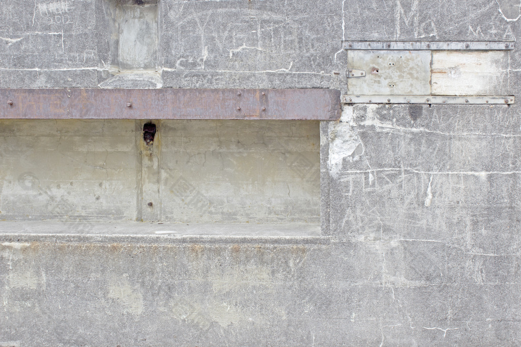 垃圾混凝土墙48