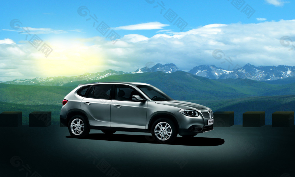 华晨V5汽车海报PSD素材