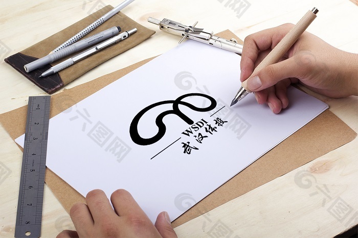 武汉体育logo手绘效果图