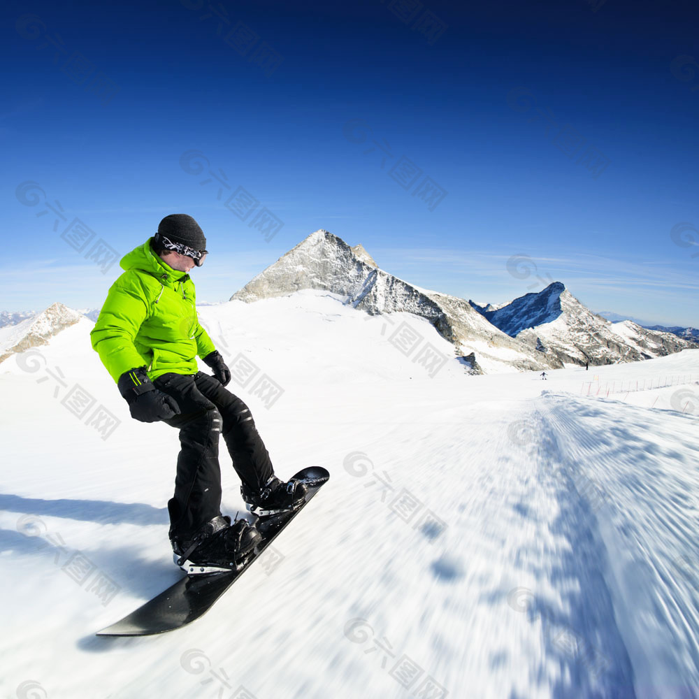 向下冲去的滑雪运动员设计元素素材免费下载(图片编号:5780550)