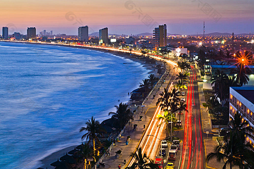 海边城市夜景风景