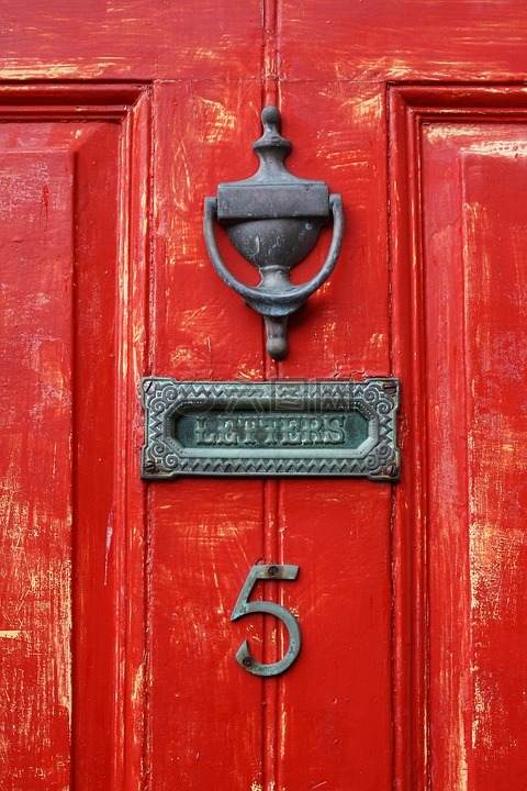 前门,doorknocker,邮箱