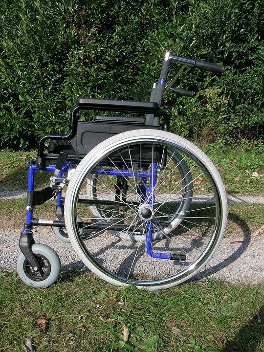 轮椅,残疾,艾滋病为残疾人士的