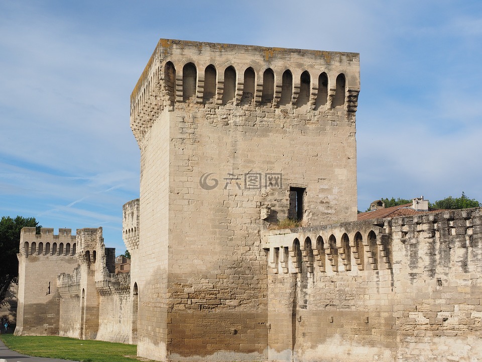 阿维尼翁,城墙,防御塔