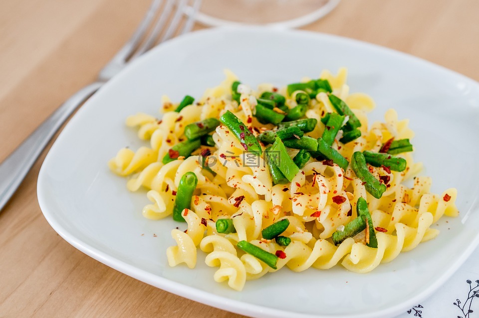 面食,四季豆,辣椒