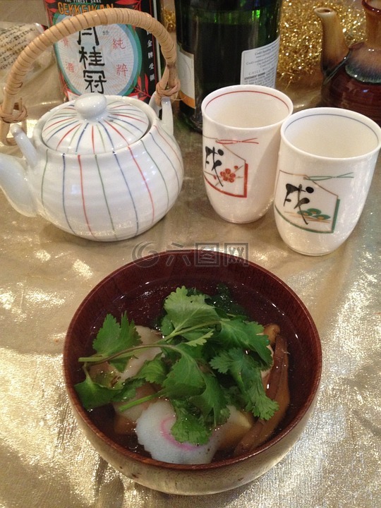 ozoni,日本汤,传统的