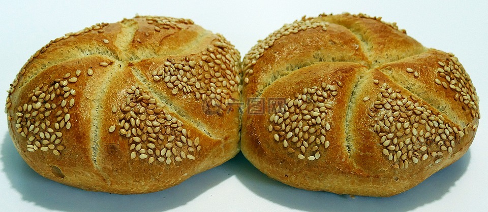 芝麻籽小圆面包,kaiser滚,早餐