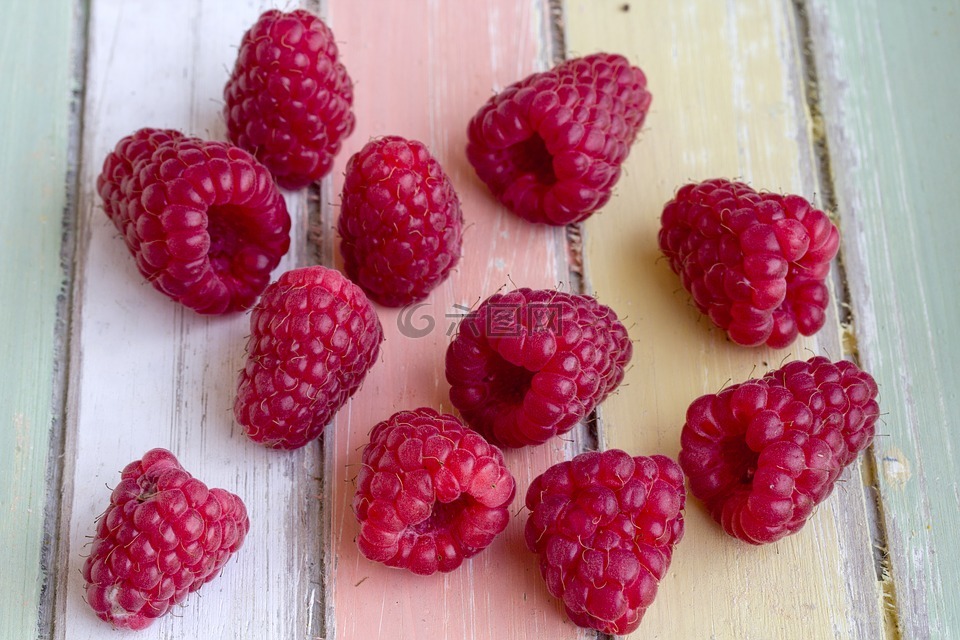 山莓,水果,性质