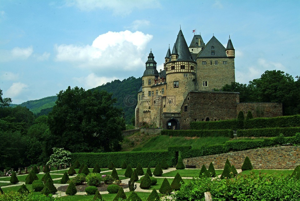 bürresheim城堡,相符的行辕,时光