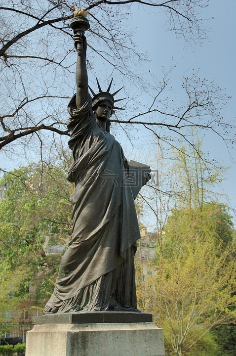自由女神像,卢森堡花园,巴黎