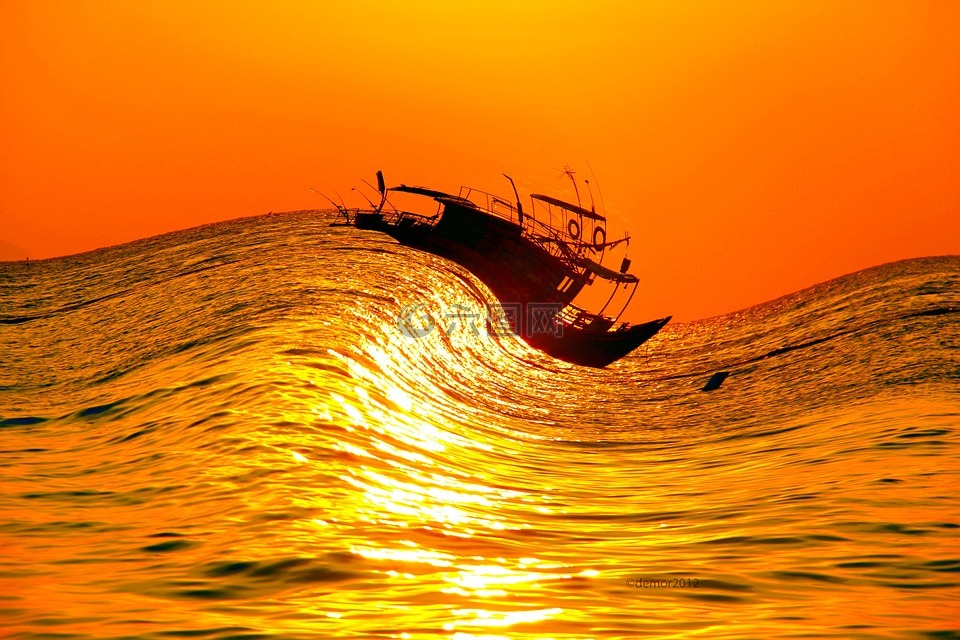 船,海,日落的时候