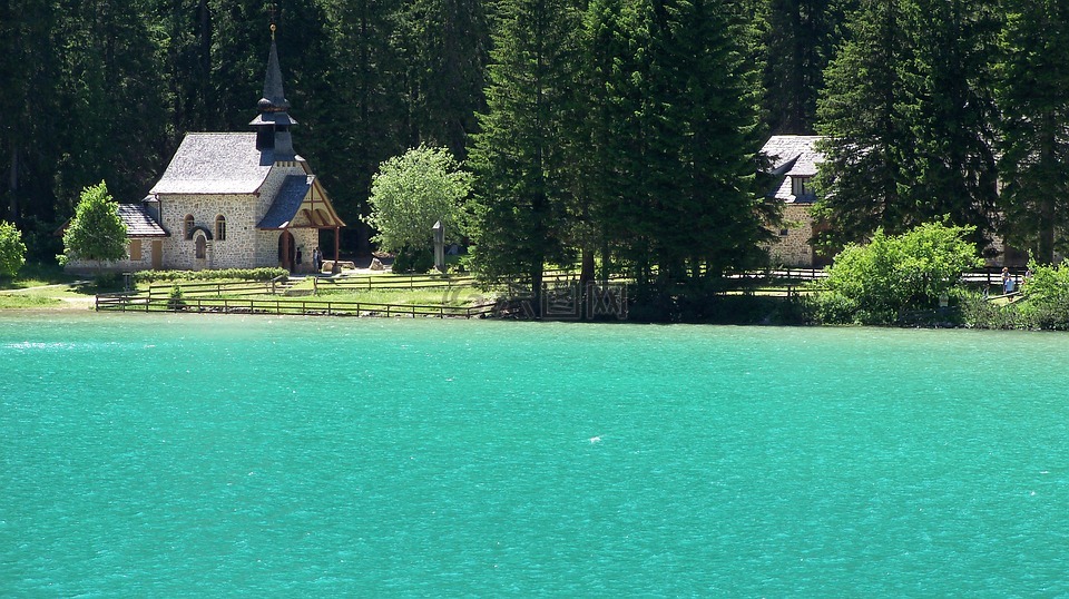 湖braies,阿尔卑斯山,特伦斯 希尔