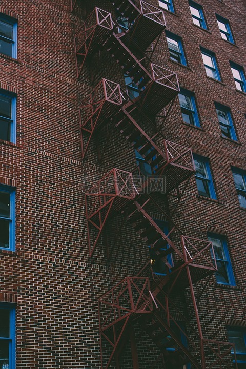 火灾逃生,楼梯,公寓