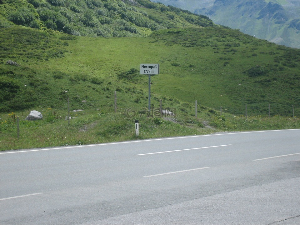 山,高山,道路