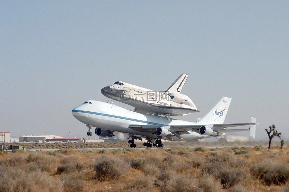 太空穿梭机,美国国家航空航天局,穿梭运输