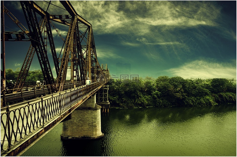 龙边桥,河内,红河