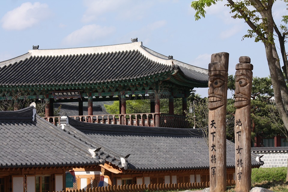 韩国的图腾柱,村,屋面瓦