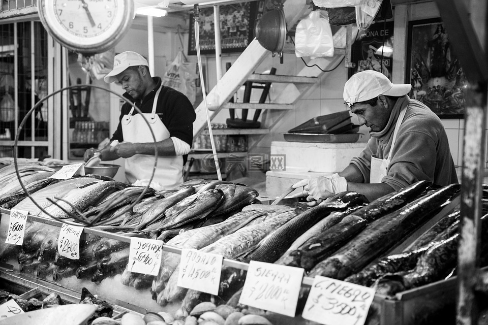 鱼市场,市场,传统上