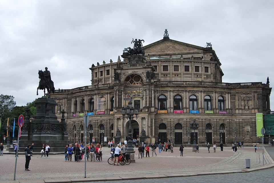 建筑的歌剧院,德累斯顿,德国