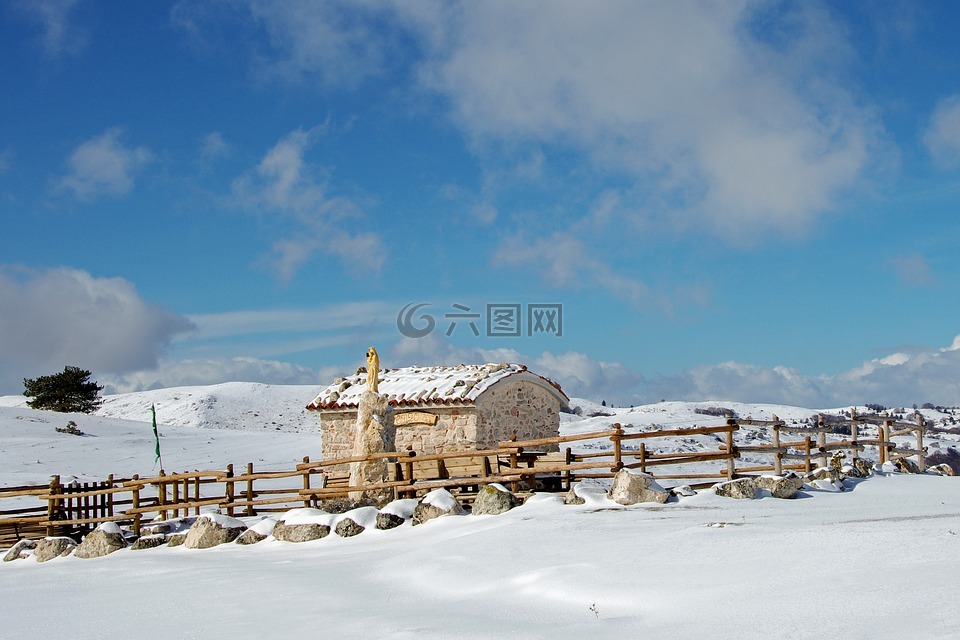 坎波托斯托,拉奎拉,雪