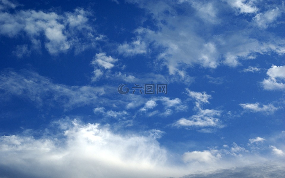 蓝色的天空,云,天气晴朗