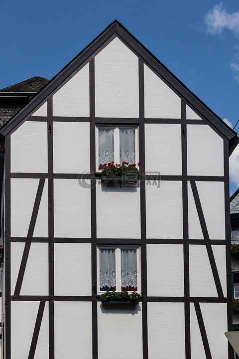 monschau,德国,半砖木结构的房子