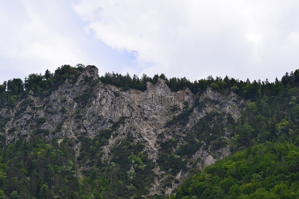 陡峭壁,陡峭的山脊,很难爬