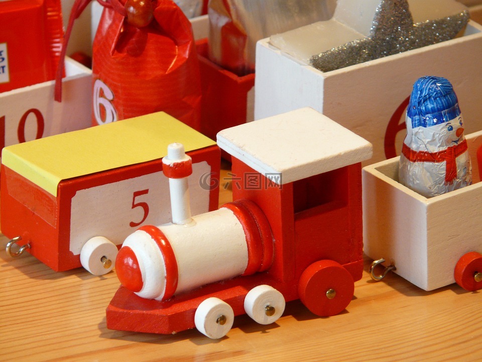 木制火车,玩具,降临节日历