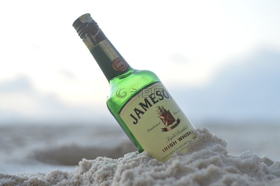 詹姆森,威士忌酒,海滩