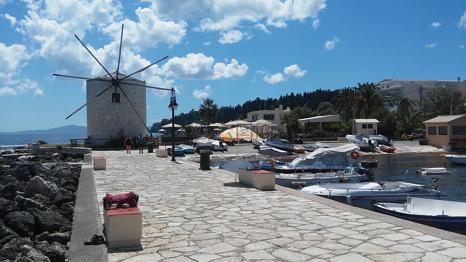 希腊轧机,科孚岛,在海边