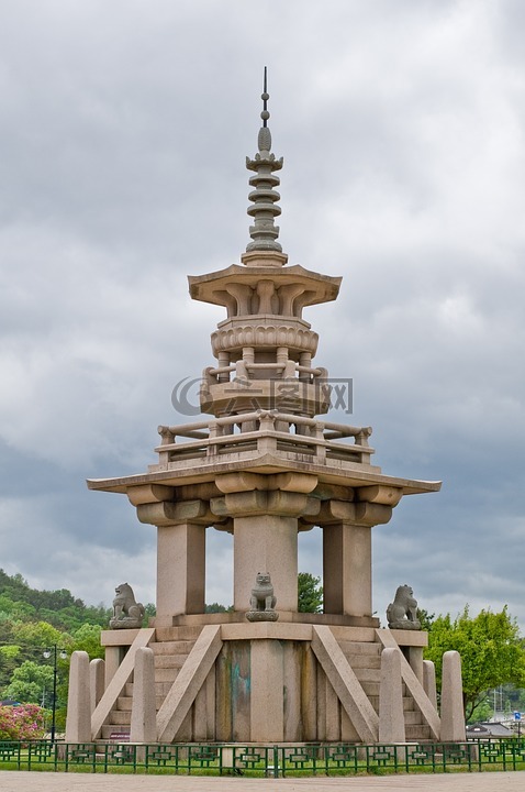 tahōtō,石头塔,文化财产