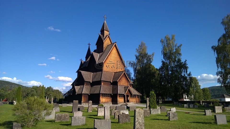 木教堂,挪威,坟场