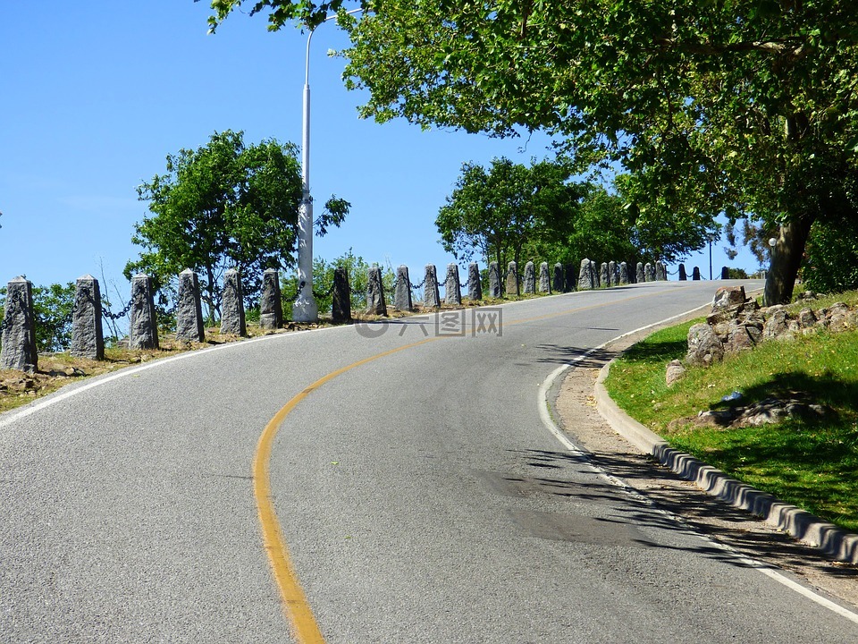 陡峭的道路,上坡,上升