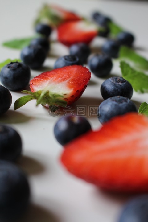 草莓,蓝莓,水果