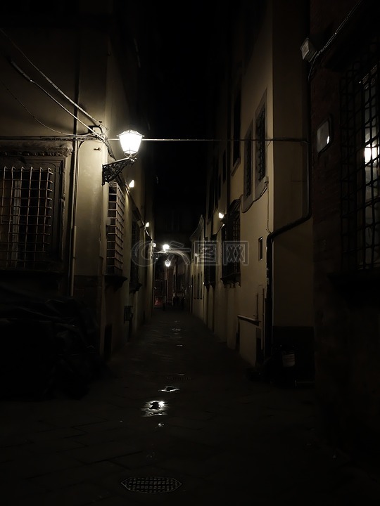 街道黑暗,意大利,行车线