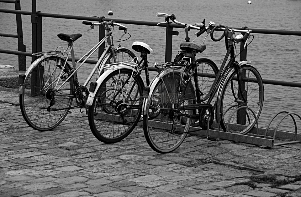 自行车,兴趣爱好,黑色和白色