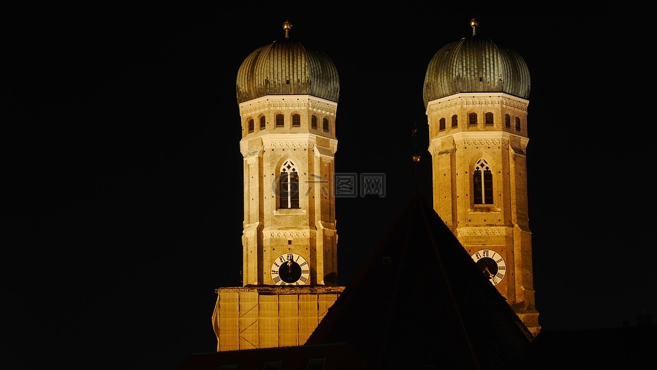 慕尼黑晚上,蓝色小时,圣母教堂