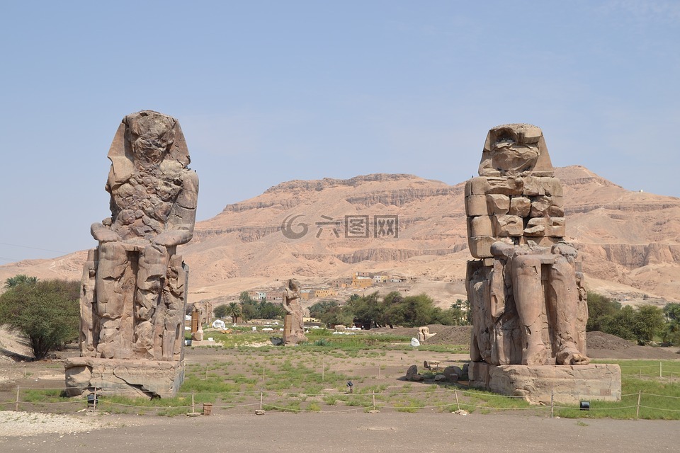 巨人,卢克索,埃及