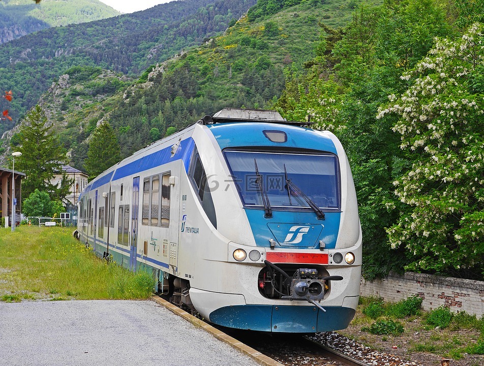 区域的火车,rail-汽车,意大利国营铁路公司