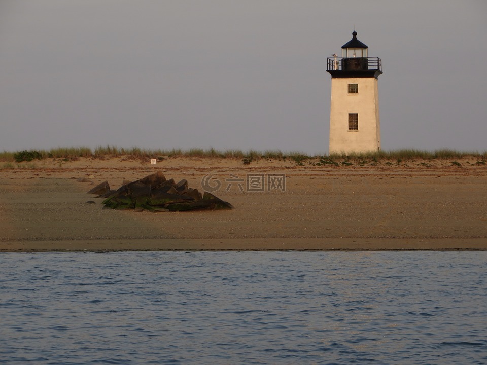 轻的房子,日落,房子