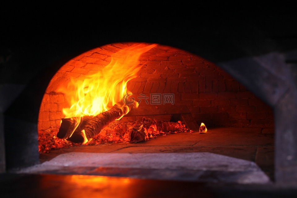 烧木头的炉子,烤箱,比萨