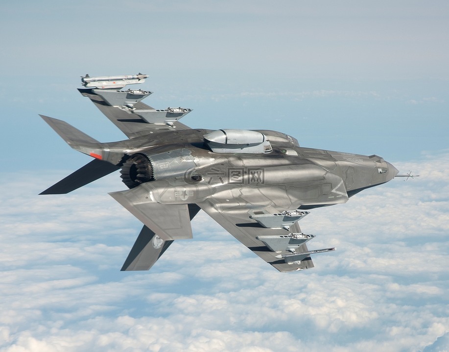 军事喷气式飞机,飞行,f-35b