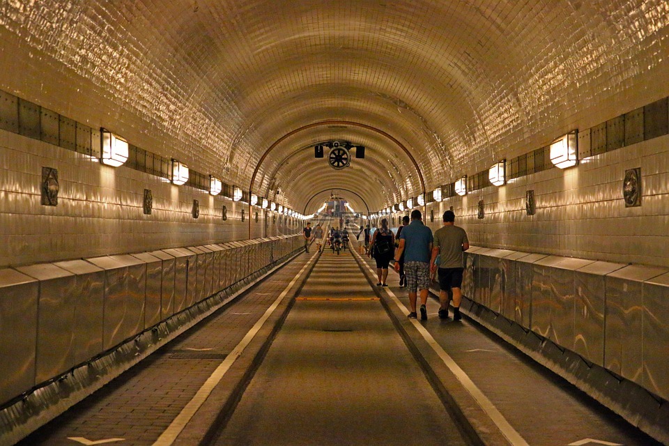 易北河隧道,汉堡,隧道