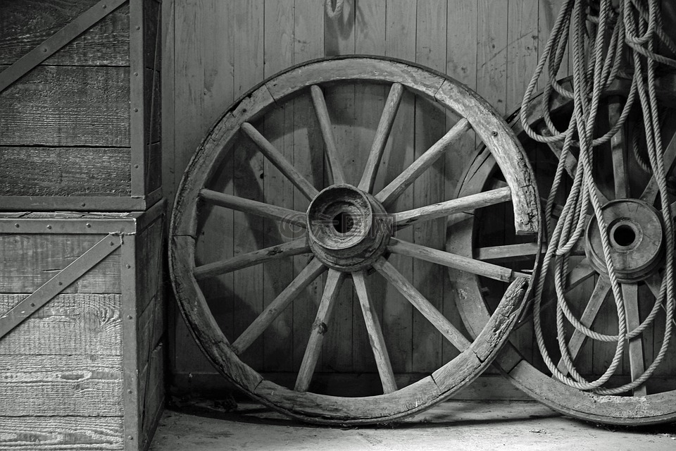 历史的车轮,货车车轮,黑白色
