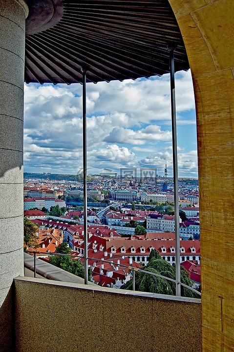 城市风景,从阳台,图从布拉格堡