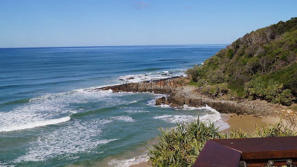 阳光海岸,澳大利亚昆士兰州,冲浪的海滩