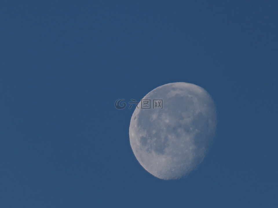月亮 白天的月亮 1 月月亮高清图库素材免费下载 图片编号 六图网
