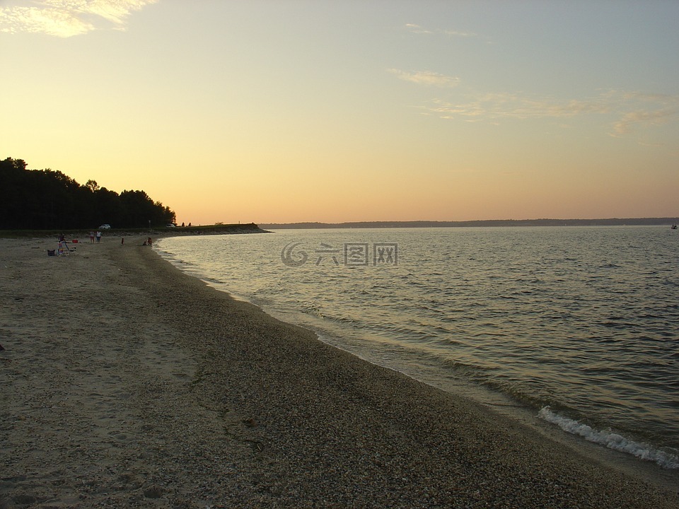 空旷的海滩,海滨,海岸