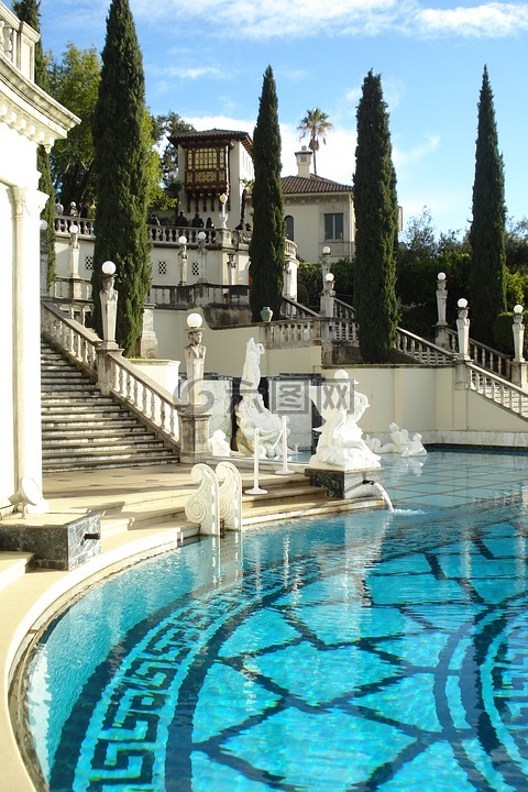 赫氏古堡,结构,历史